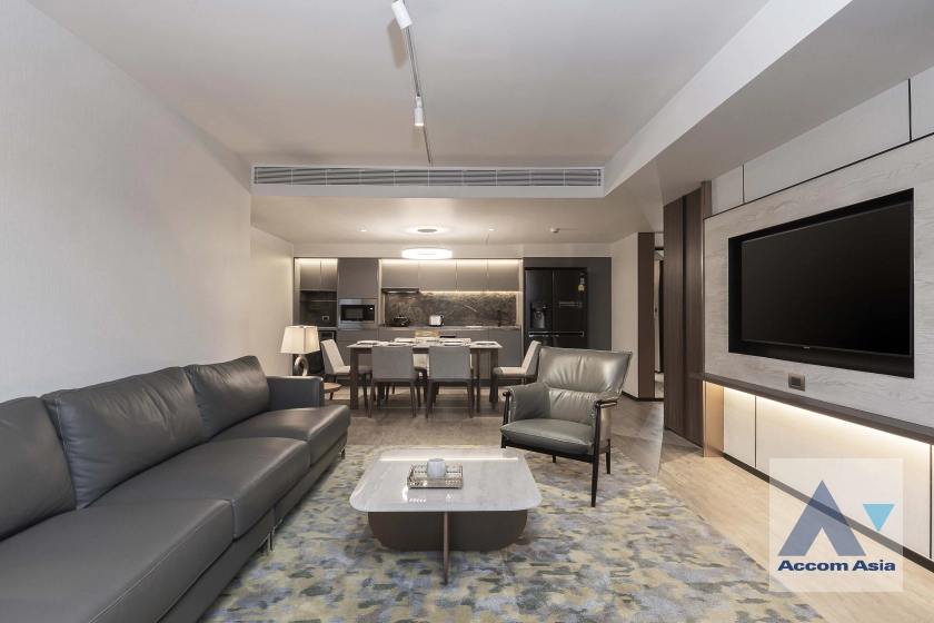  1  3 br Apartment For Rent in Sukhumvit ,Bangkok BTS Asok - MRT Sukhumvit at Low rise with convenient location AA30164