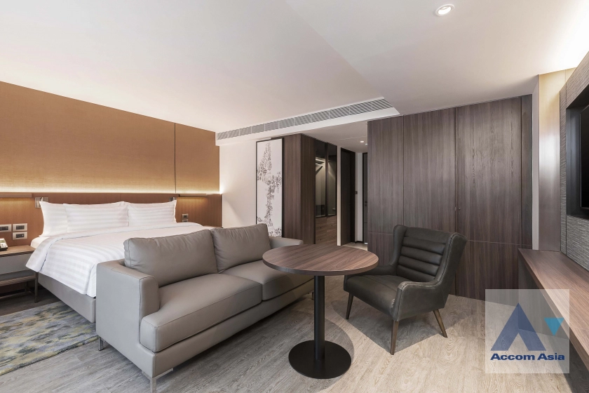 14  3 br Apartment For Rent in Sukhumvit ,Bangkok BTS Asok - MRT Sukhumvit at Low rise with convenient location AA30164