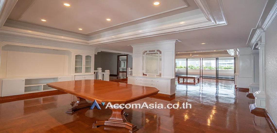  1  3 br Apartment For Rent in Sukhumvit ,Bangkok BTS Asok - MRT Sukhumvit at Convenience for your family AA30166