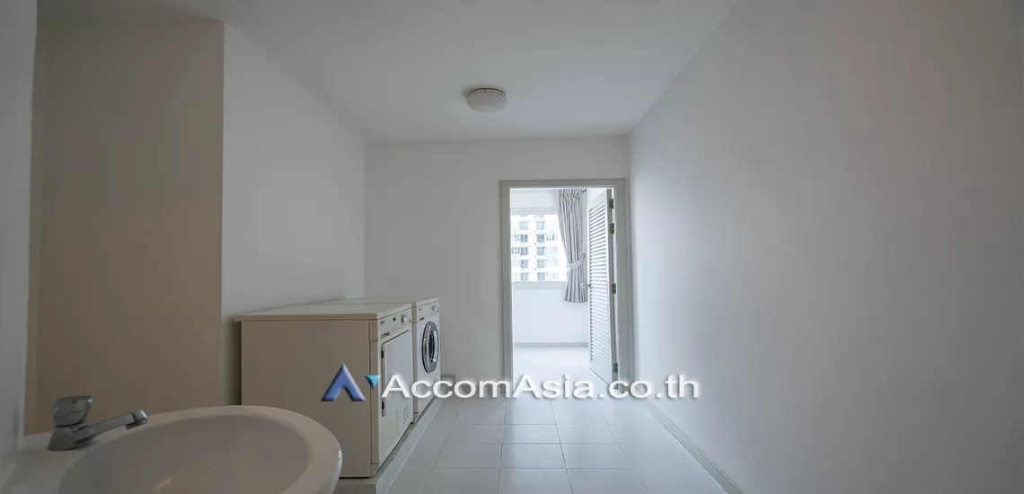 11  2 br Apartment For Rent in Sukhumvit ,Bangkok BTS Thong Lo at Fully Furnished Suites AA30173