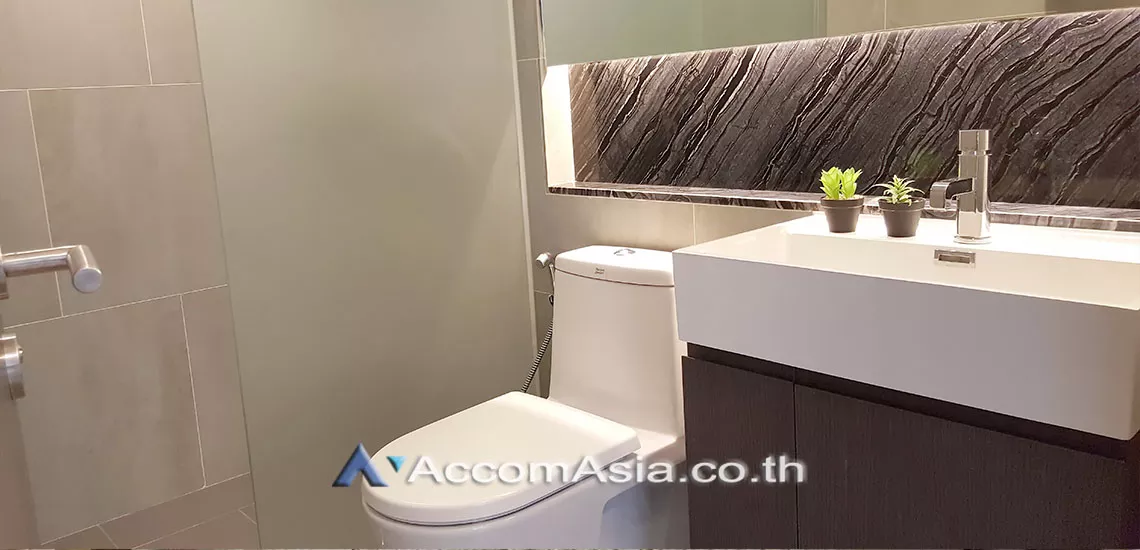 8  1 br Condominium for rent and sale in Sukhumvit ,Bangkok BTS Phrom Phong at The Lumpini 24 AA30180