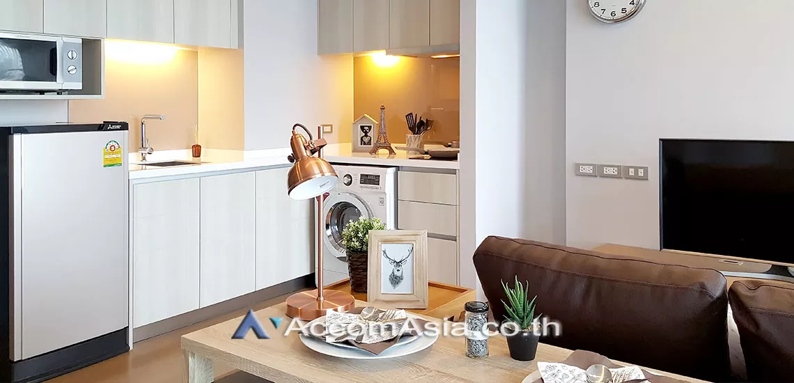 unit 1 Bedroom  Condominium For Rent & Sale in Sukhumvit, Bangkok  near BTS Phrom Phong (AA30180)