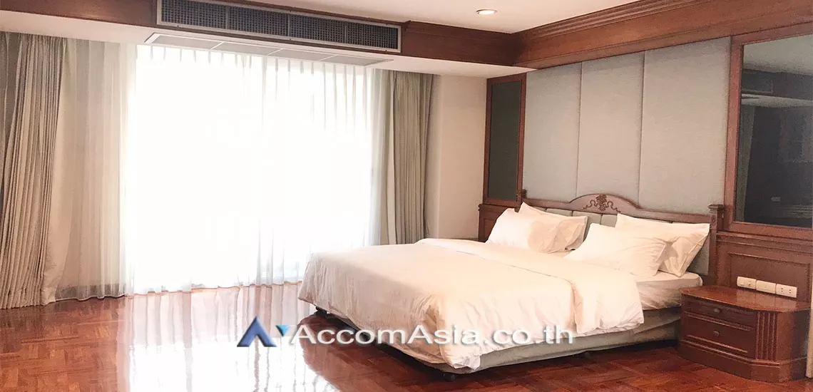Pet friendly |  4 Bedrooms  Apartment For Rent in Sukhumvit, Bangkok  near BTS Asok - MRT Sukhumvit (AA30181)