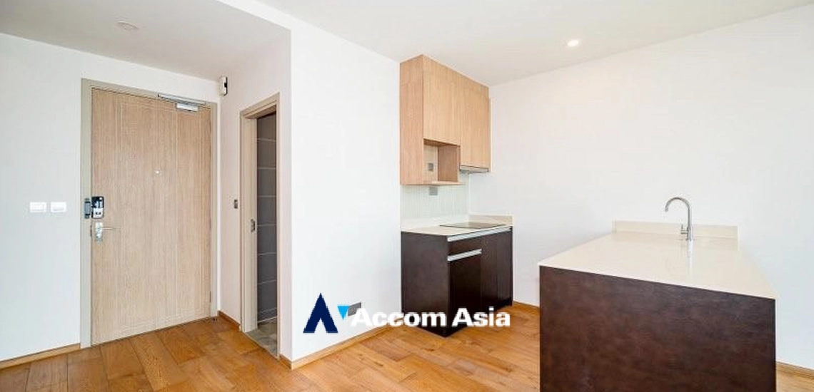 unitDuplex Condo |  2 Bedrooms  Condominium For Rent & Sale in Phaholyothin, Bangkok  near BTS Chitlom (AA30187)