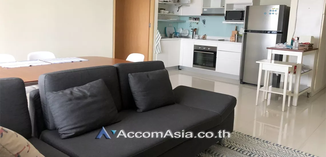  2 Bedrooms  Condominium For Rent in Sathorn, Bangkok  near MRT Khlong Toei (AA30204)