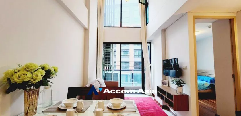 Double High Ceiling, Duplex Condo |  Le Cote Thonglor 8 Condominium  2 Bedroom for Rent BTS Thong Lo in Sukhumvit Bangkok