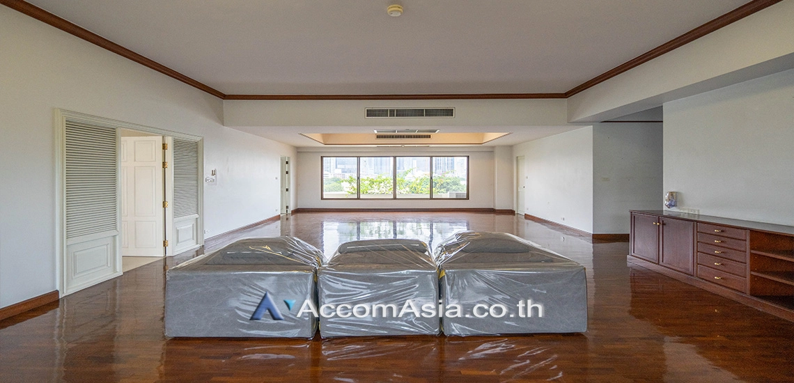 unitApartment with bright interiors in Sukhumvit (AA30211)