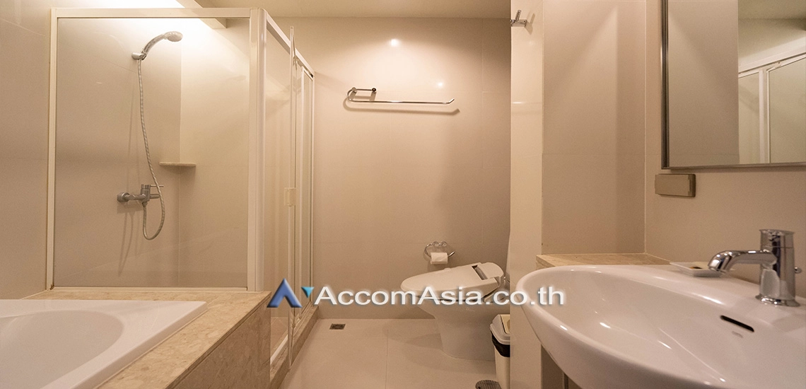 9  3 br Apartment for rent and sale in Ploenchit ,Bangkok BTS Ploenchit at Set on Landscape Court Yard AA30212