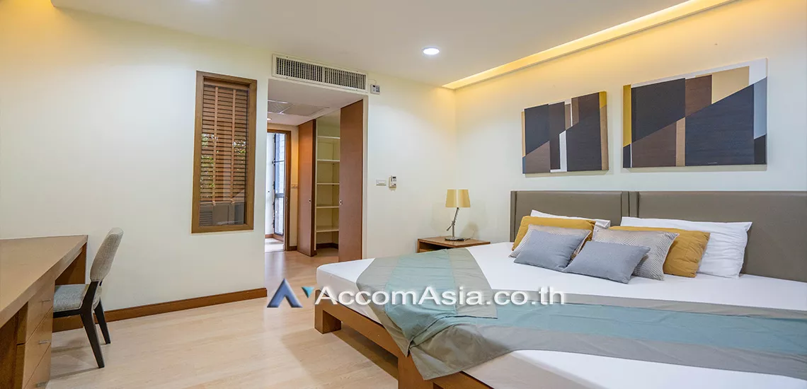 5  3 br Apartment For Rent in Ploenchit ,Bangkok BTS Ploenchit at Set on Landscape Court Yard AA30212