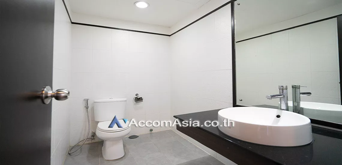 15  3 br Condominium For Rent in Sukhumvit ,Bangkok BTS Phrom Phong at Regent On The Park 1 AA30220