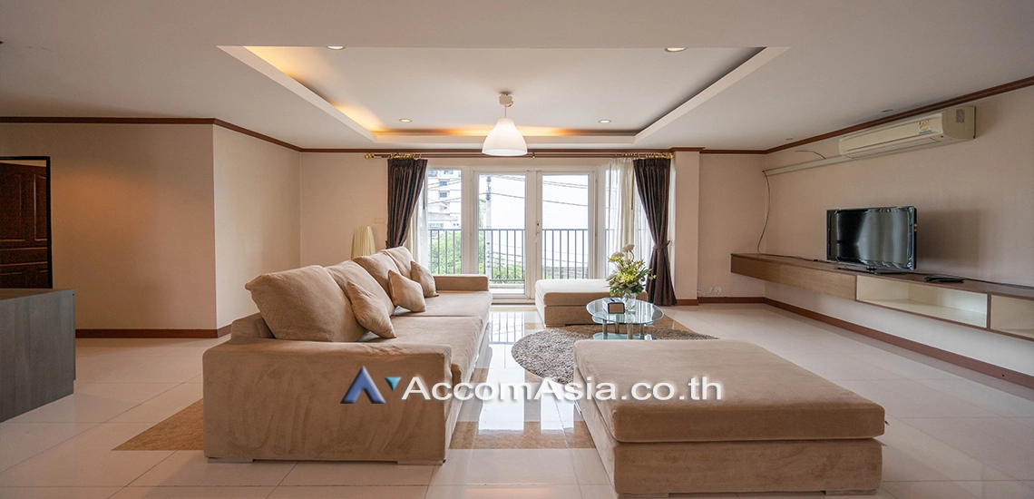  1  3 br Apartment For Rent in Sukhumvit ,Bangkok BTS Ekkamai at Spacious Unique AA30221