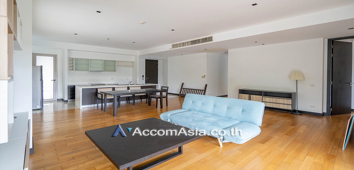 unit 3 Bedrooms  Condominium For Rent in Sathorn, Bangkok  near BRT Thanon Chan (AA30222)