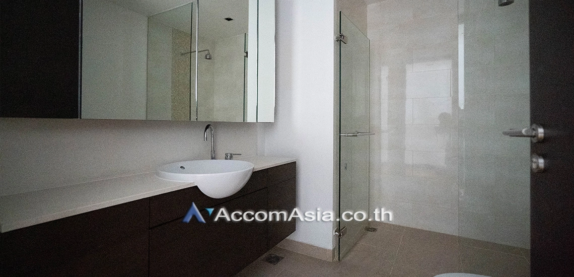 8  3 br Condominium For Rent in Sathorn ,Bangkok BRT Thanon Chan at The Lofts Yennakart AA30222