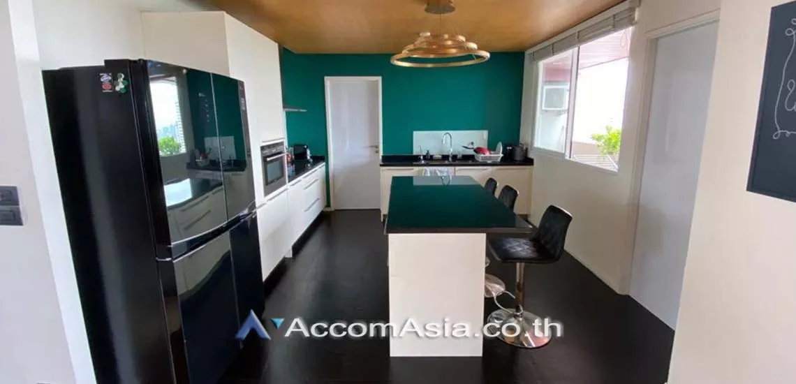 6  4 br Condominium For Rent in Sukhumvit ,Bangkok BTS Ekkamai at Phatssana Gardens AA30227