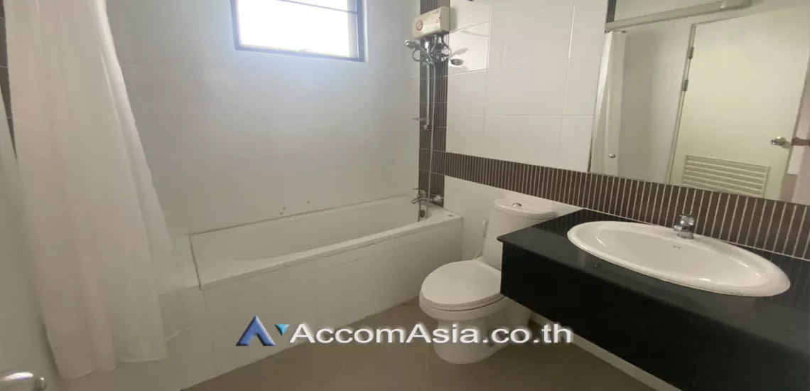 9  3 br Condominium For Rent in Sukhumvit ,Bangkok BTS Thong Lo at Karuehart Thongthip AA30229