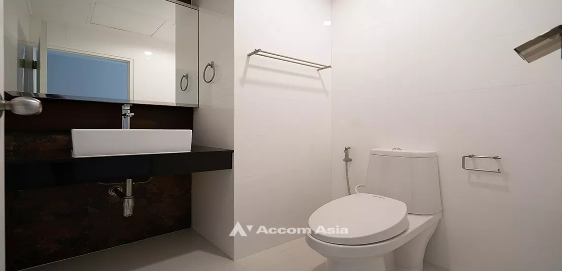 12  3 br Apartment For Rent in Sukhumvit ,Bangkok BTS Asok - MRT Sukhumvit at Spacious Room AA30231