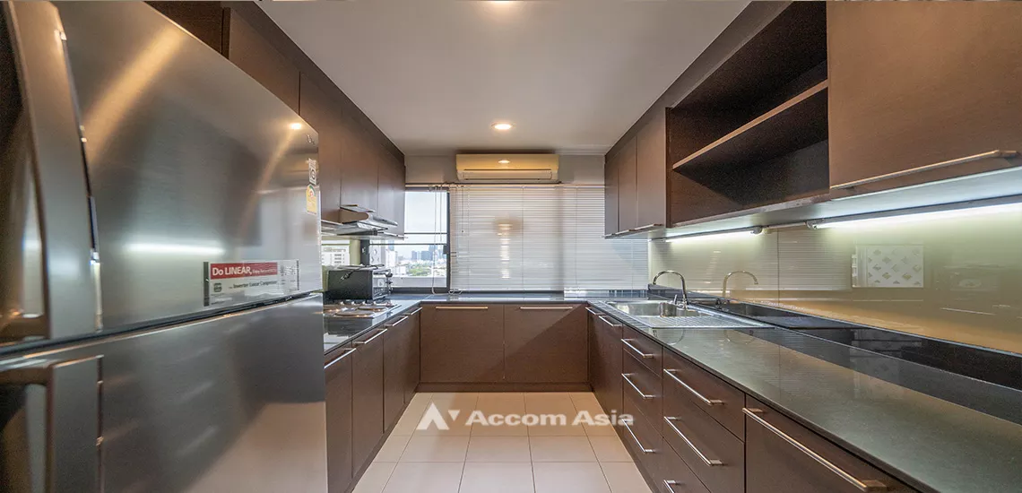 6  3 br Apartment For Rent in Sukhumvit ,Bangkok BTS Asok - MRT Sukhumvit at Spacious Room AA30231
