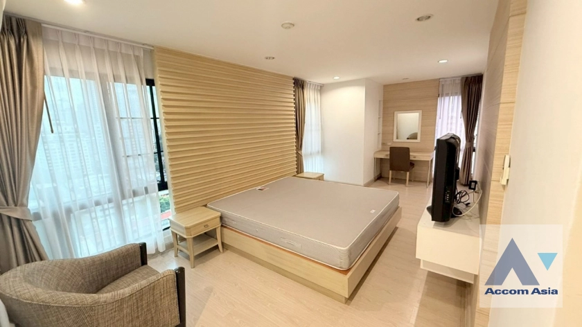 15  3 br Apartment For Rent in Sukhumvit ,Bangkok BTS Asok - MRT Sukhumvit at Spacious Room AA30231