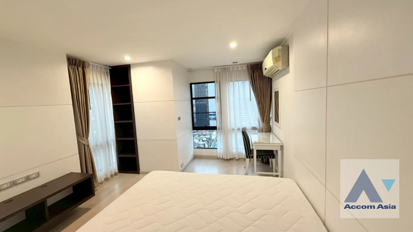 18  3 br Apartment For Rent in Sukhumvit ,Bangkok BTS Asok - MRT Sukhumvit at Spacious Room AA30231