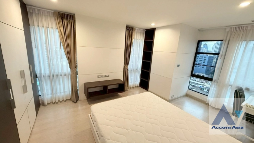 17  3 br Apartment For Rent in Sukhumvit ,Bangkok BTS Asok - MRT Sukhumvit at Spacious Room AA30231