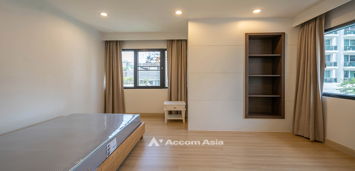 8  3 br Apartment for rent and sale in Sukhumvit ,Bangkok BTS Asok - MRT Sukhumvit at Spacious Room AA30232