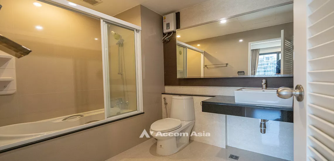 9  3 br Apartment For Rent in Sukhumvit ,Bangkok BTS Asok - MRT Sukhumvit at Spacious Room AA30232