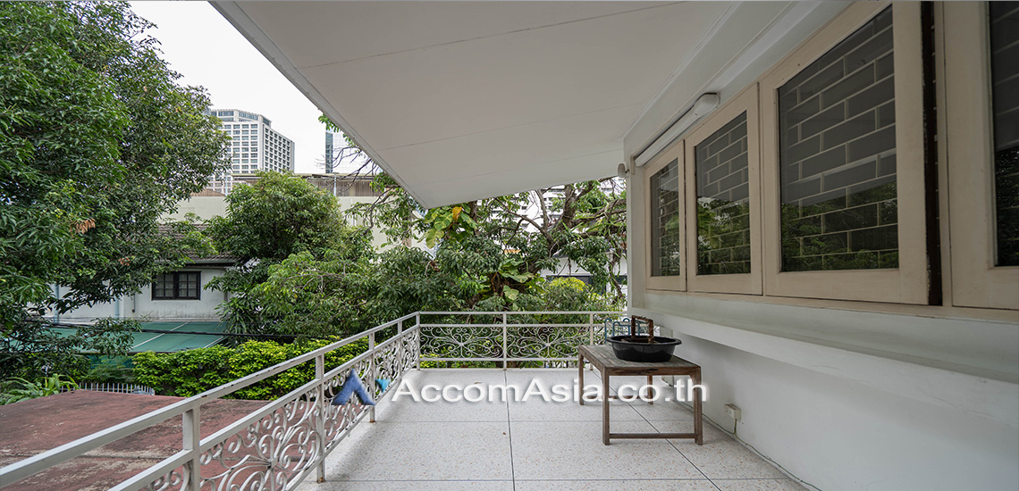 13  3 br House For Rent in sathorn ,Bangkok BTS Chong Nonsi - MRT Lumphini AA30234
