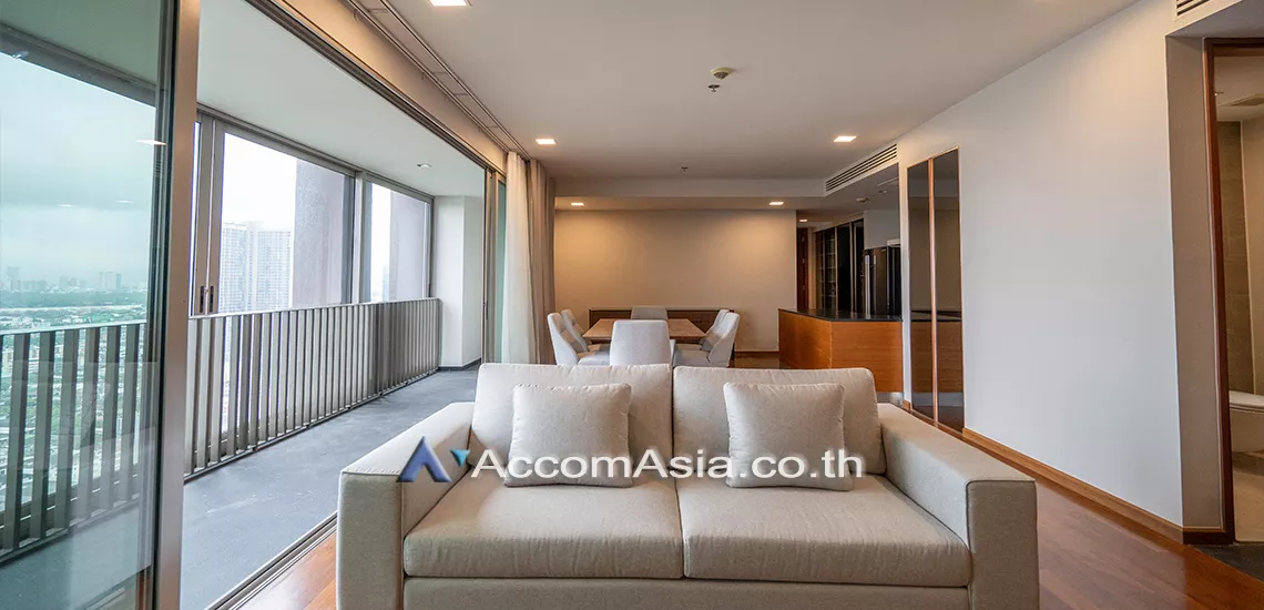 Pet friendly |  3 Bedrooms  Condominium For Rent in Sukhumvit, Bangkok  near BTS Thong Lo (AA30242)