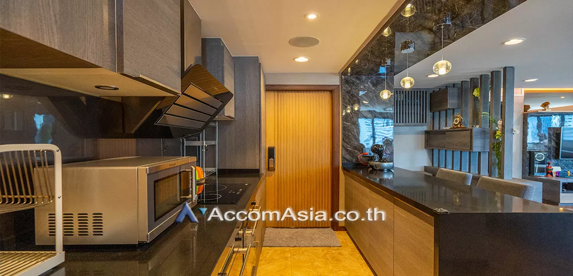 6  2 br Condominium for rent and sale in Silom ,Bangkok BTS Chong Nonsi at Pearl Garden AA30251