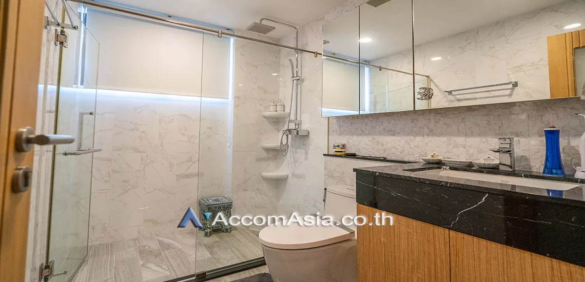 14  2 br Condominium for rent and sale in Silom ,Bangkok BTS Chong Nonsi at Pearl Garden AA30251