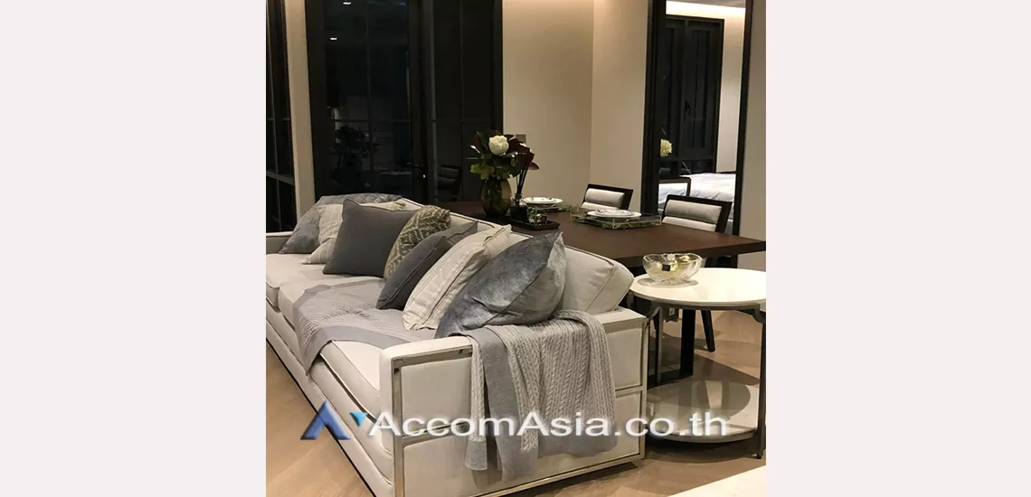 unit 1 Bedroom  Condominium For Rent & Sale in Sukhumvit, Bangkok  near BTS Ekkamai (AA30253)