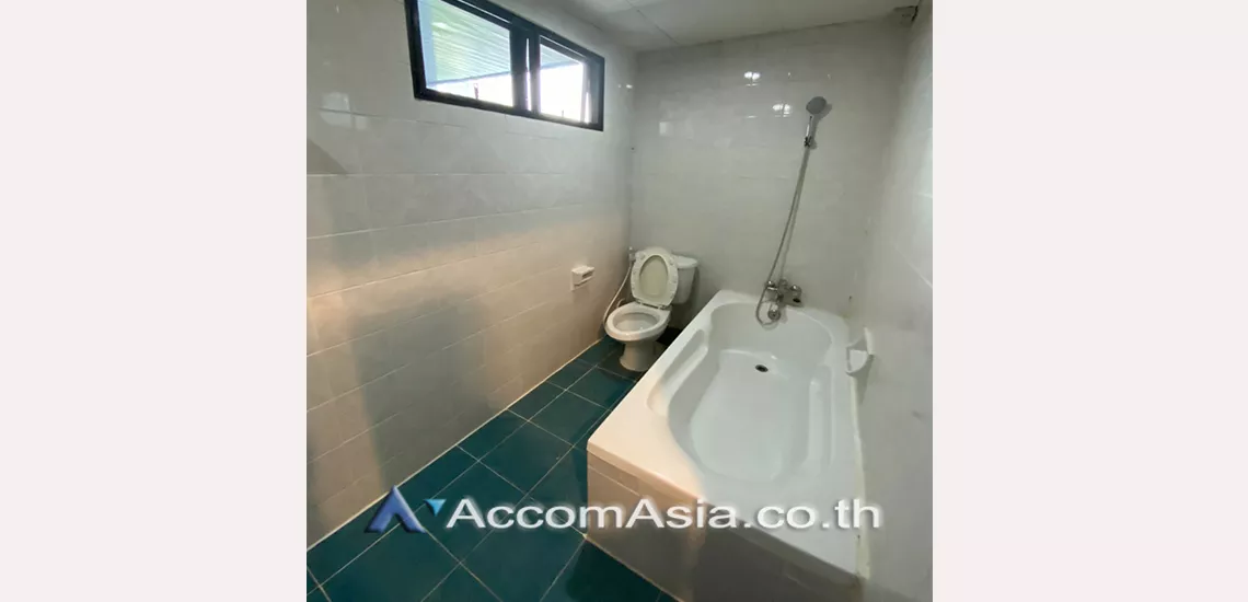 6  2 br Apartment For Rent in Sukhumvit ,Bangkok BTS Phrom Phong at Exudes classic comfort AA30272