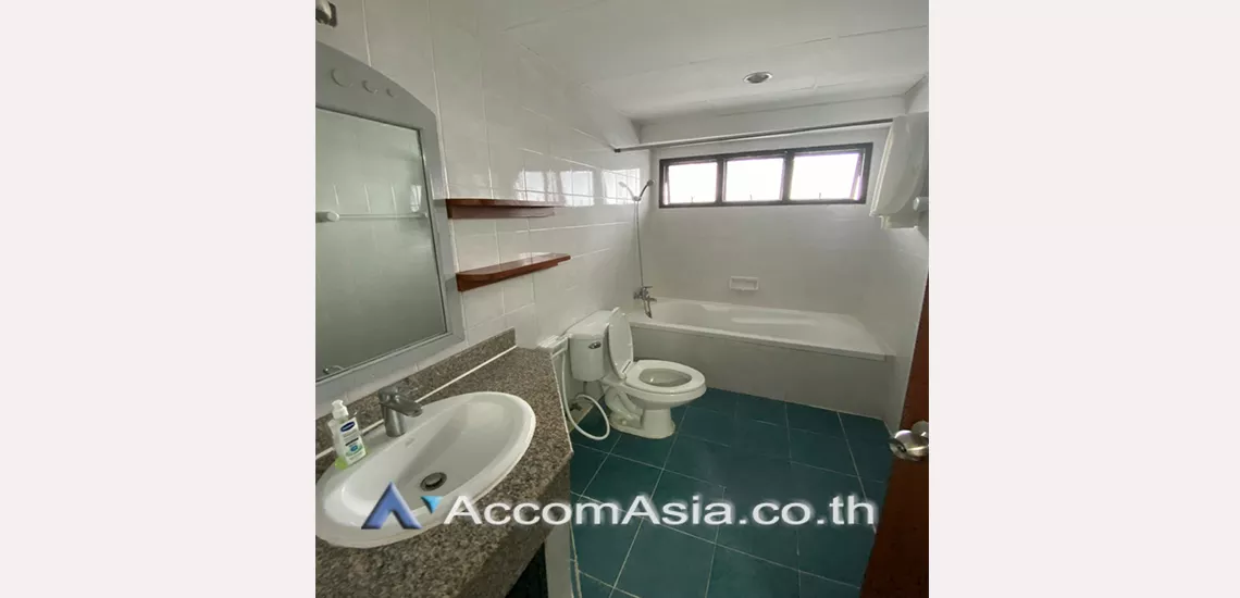 6  2 br Apartment For Rent in Sukhumvit ,Bangkok BTS Phrom Phong at Exudes classic comfort AA30273