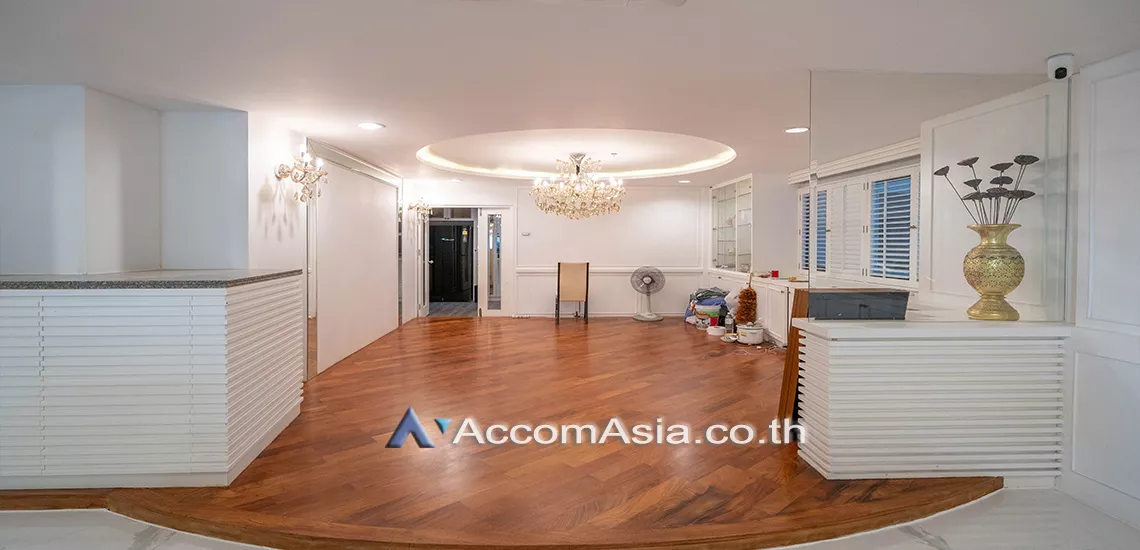 unitPet friendly |  3 Bedrooms  Condominium For Rent in Sukhumvit, Bangkok  near BTS Asok - MRT Sukhumvit (AA30275)