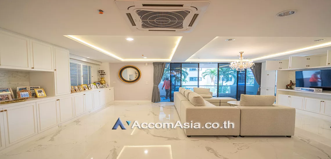 unitPet friendly |  3 Bedrooms  Condominium For Rent in Sukhumvit, Bangkok  near BTS Asok - MRT Sukhumvit (AA30275)