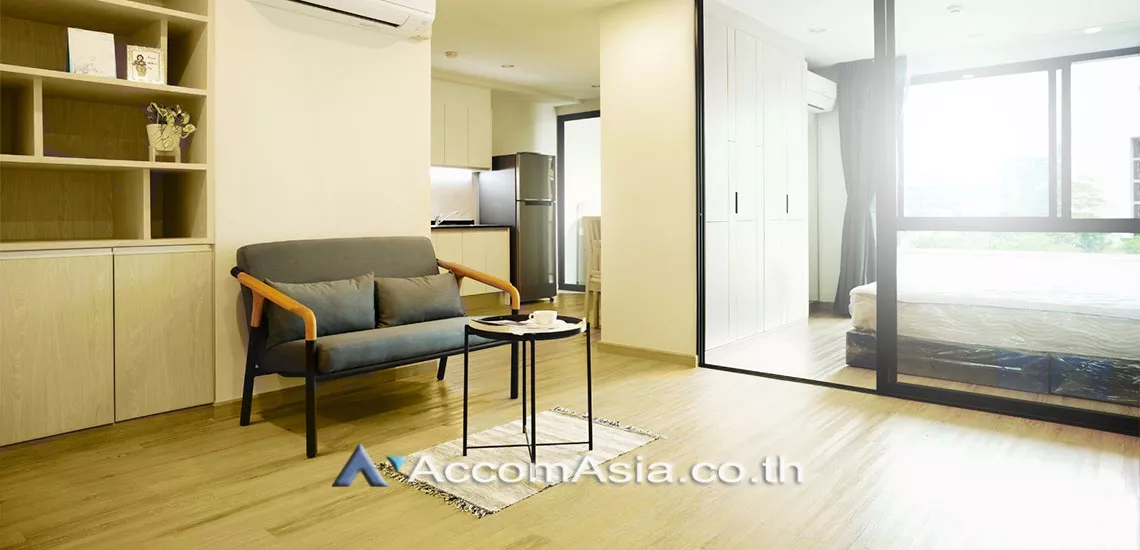 unit 1 Bedroom  Apartment For Rent in Sukhumvit, Bangkok  near BTS Ekkamai (AA30319)