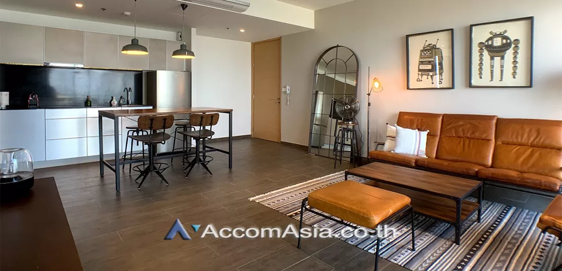 unit 2 Bedrooms  Condominium For Rent in Sukhumvit, Bangkok  near BTS Ekkamai (AA30325)