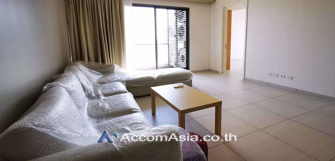 unit 2 Bedrooms  Condominium For Rent in Sukhumvit, Bangkok  near BTS Ekkamai (AA30327)