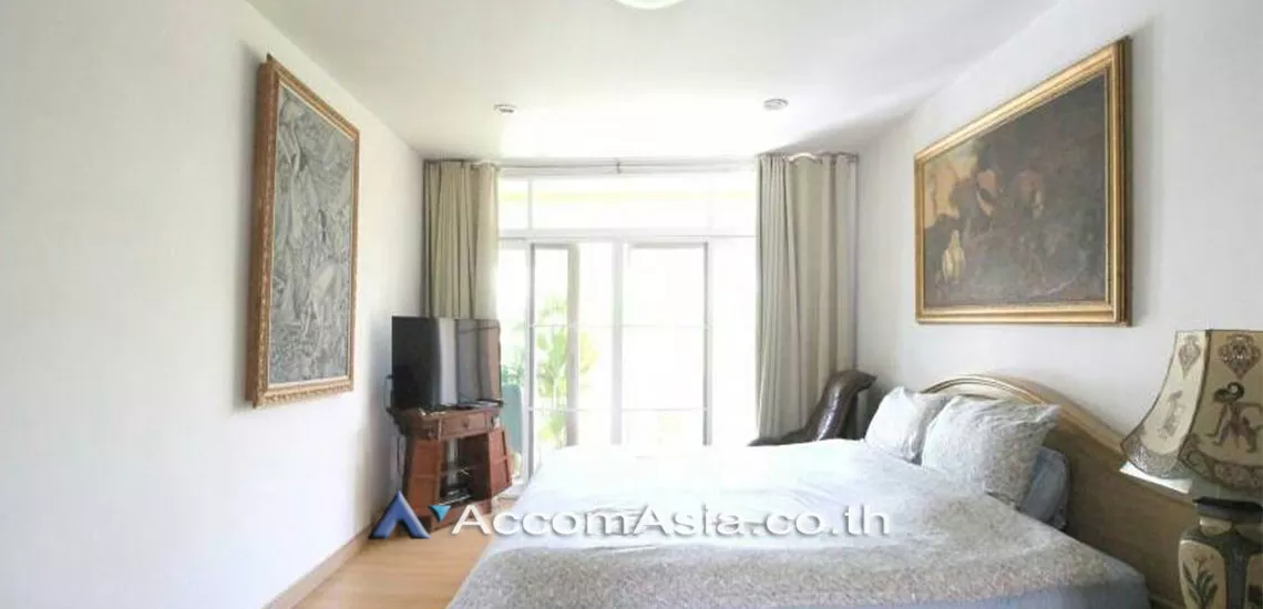 8  2 br House For Sale in Sukhumvit ,Bangkok BTS Ekkamai AA30337