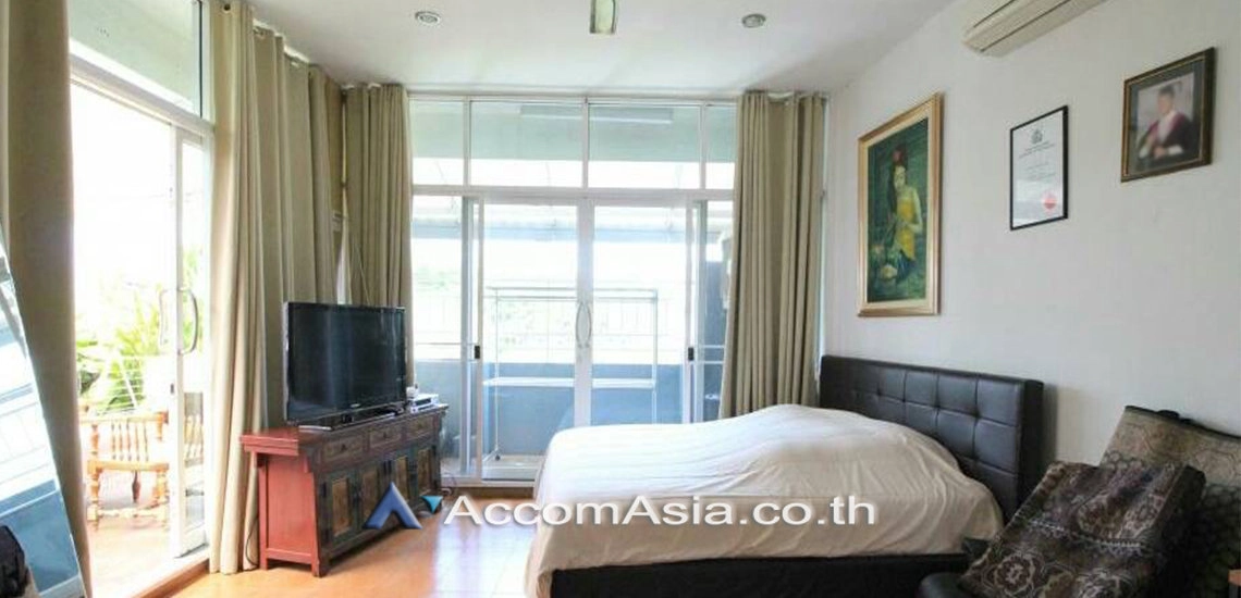 12  2 br House for rent and sale in sukhumvit ,Bangkok BTS Ekkamai AA30338