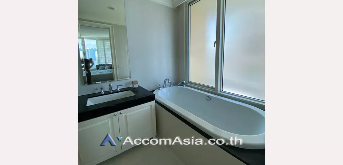 12  3 br Condominium For Rent in Sukhumvit ,Bangkok BTS Phrom Phong at Royce Private Residences AA30348