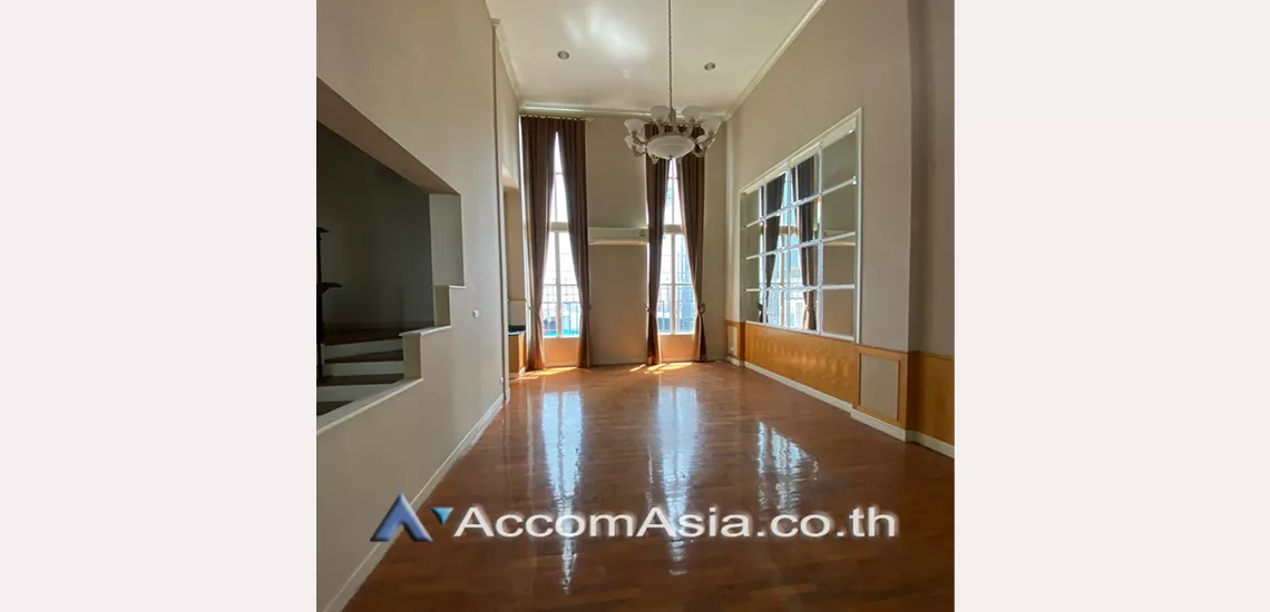 4  4 br House For Rent in Sukhumvit ,Bangkok BTS Thong Lo at Baan Klang Krung Thonglor AA30356