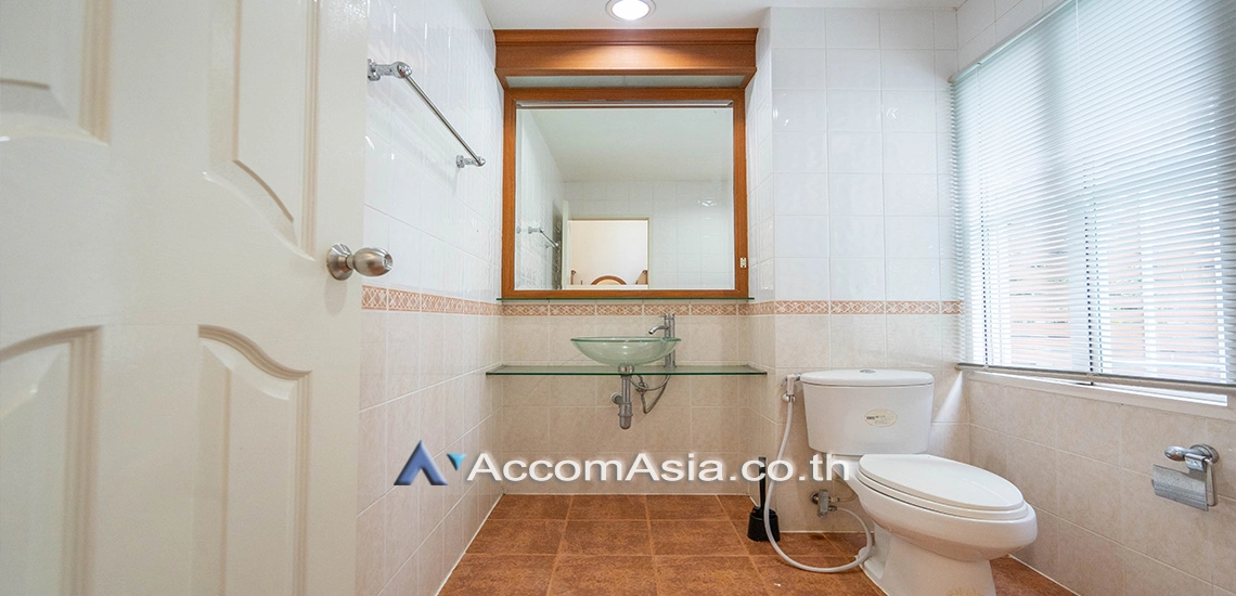 18  4 br House For Rent in Sukhumvit ,Bangkok BTS Thong Lo at Baan Klang Krung Thonglor AA30357