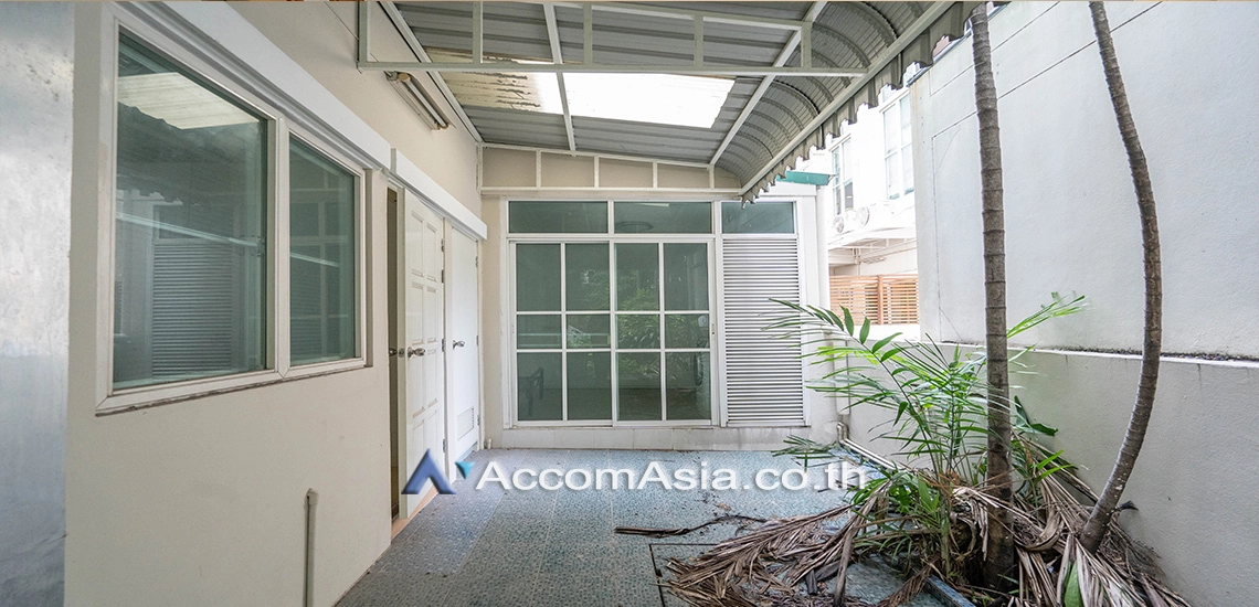 22  4 br House For Rent in Sukhumvit ,Bangkok BTS Thong Lo at Baan Klang Krung Thonglor AA30357