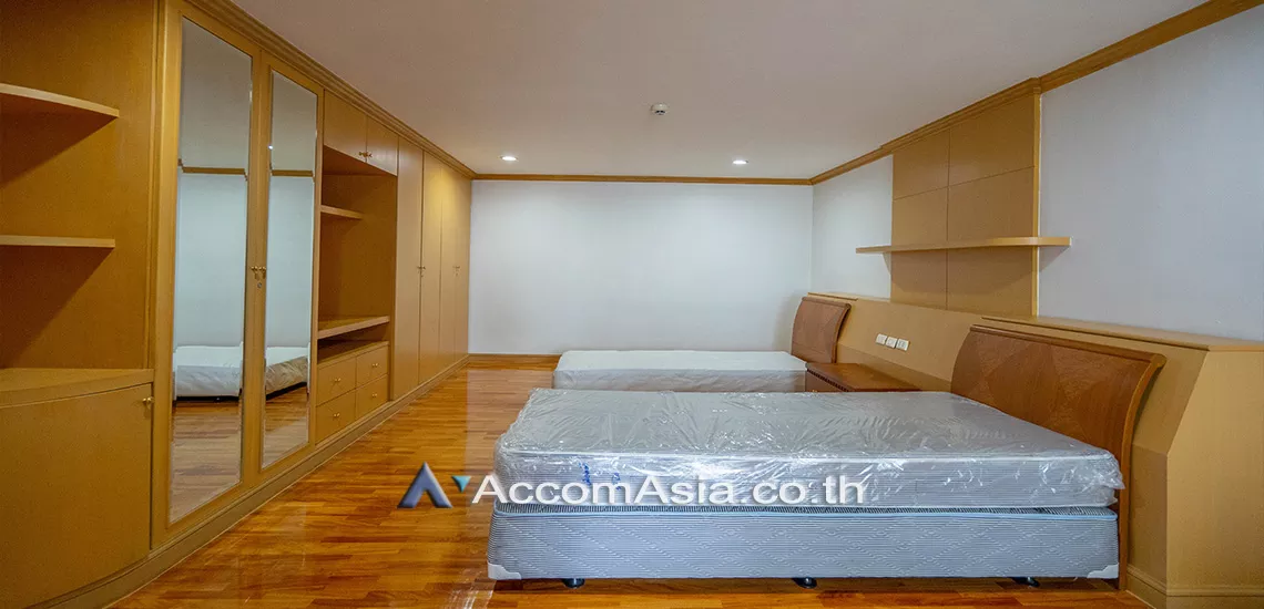 unitPet friendly |  2 Bedrooms  Apartment For Rent in Sukhumvit, Bangkok  near BTS Thong Lo (AA30359)