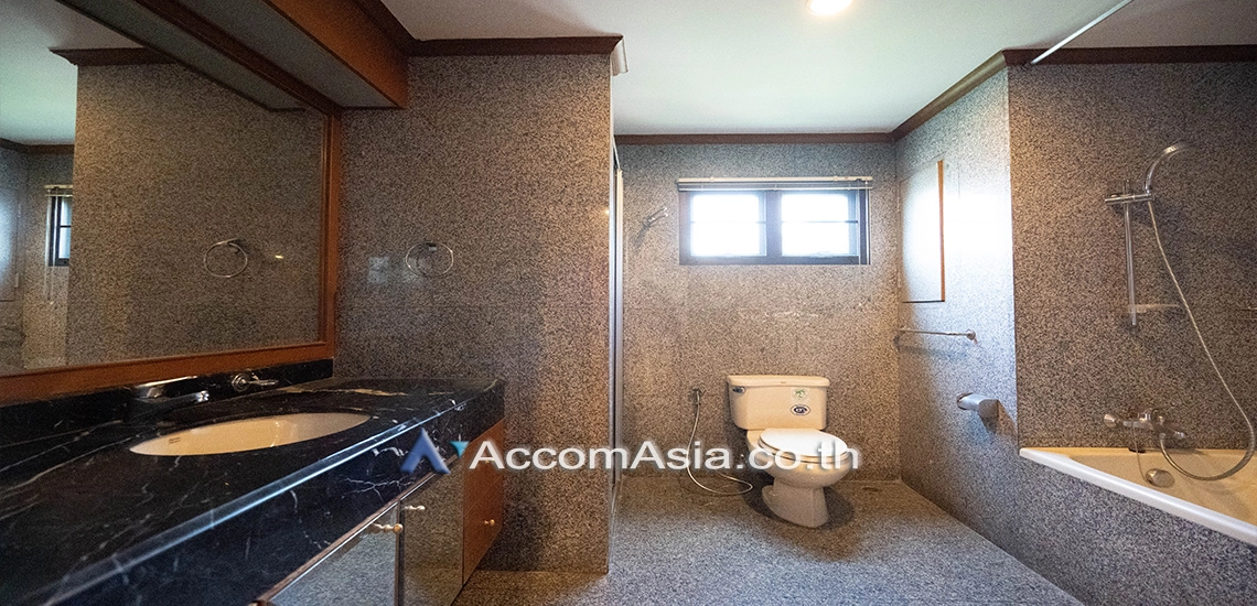 10  3 br Apartment For Rent in Sukhumvit ,Bangkok BTS Thong Lo at Comfortable for living AA30360