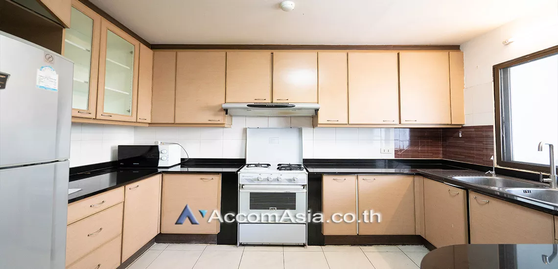 unitBig Balcony, Pet friendly |  3 Bedrooms  Condominium For Rent in Sukhumvit, Bangkok  near BTS Phrom Phong (24488)