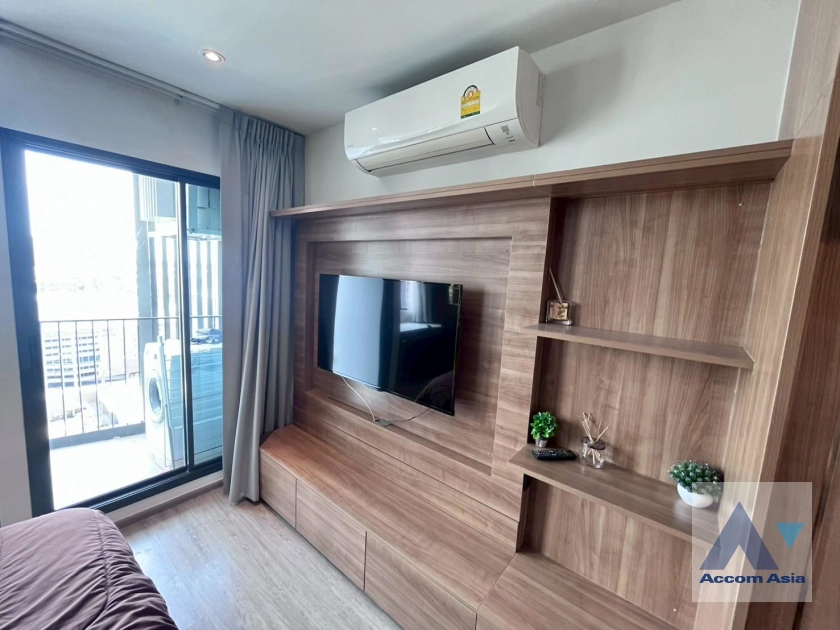 unit 1 Bedroom  Condominium For Rent & Sale in Sukhumvit, Bangkok  near BTS Ekkamai (AA30369)