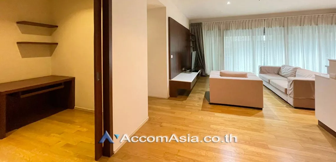 unit 2 Bedrooms  Condominium For Rent in Sukhumvit, Bangkok  near BTS Phrom Phong (AA30376)