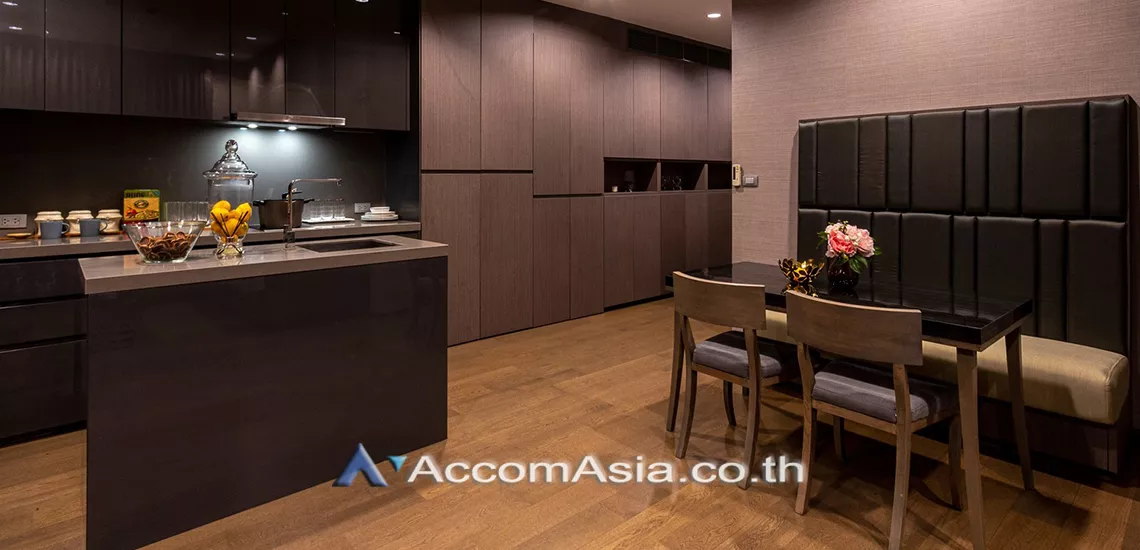 8  3 br Condominium For Rent in Silom ,Bangkok BTS Surasak at The Diplomat Sathorn AA30389